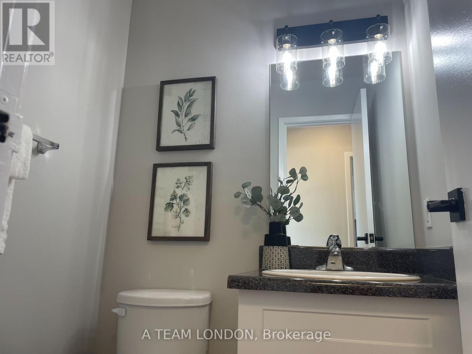 67 - 135 Belmont Drive, London South, Ontario  N6J 4J3 - Photo 2 - X12434315