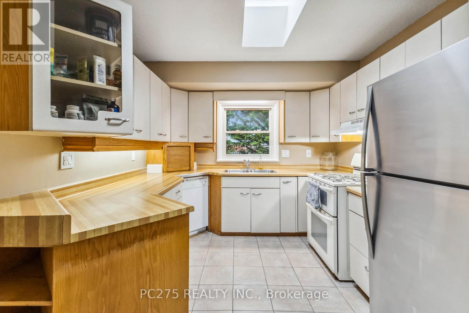 164 Atkinson Boulevard, London East, Ontario  N5W 4Z4 - Photo 12 - X12434319