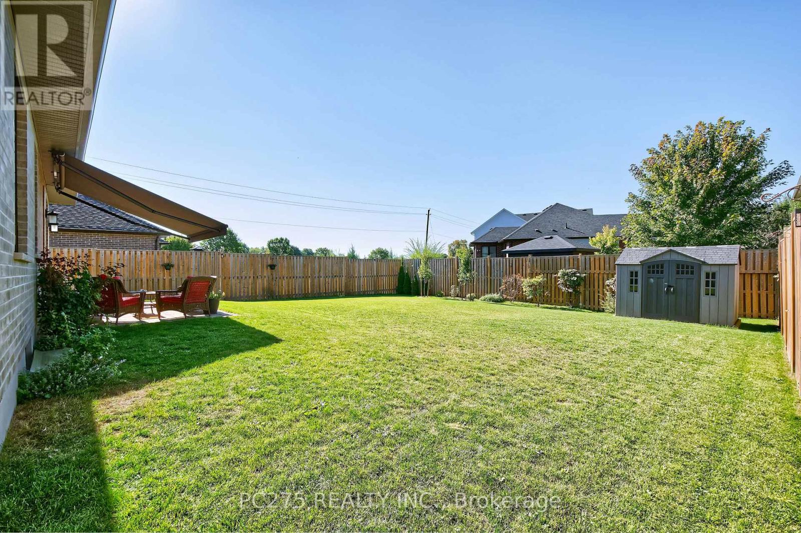 2539 Bond Street, Strathroy-Caradoc, Ontario  N0L 1W0 - Photo 30 - X12434381