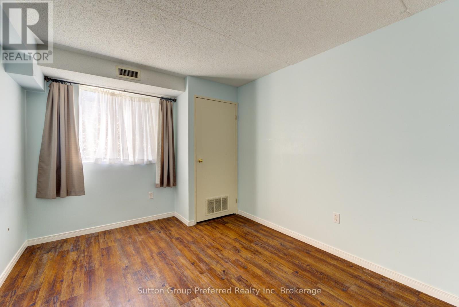 102 - 163 Ferguson Avenue, Woodstock, Ontario  N4V 1B1 - Photo 19 - X12276813