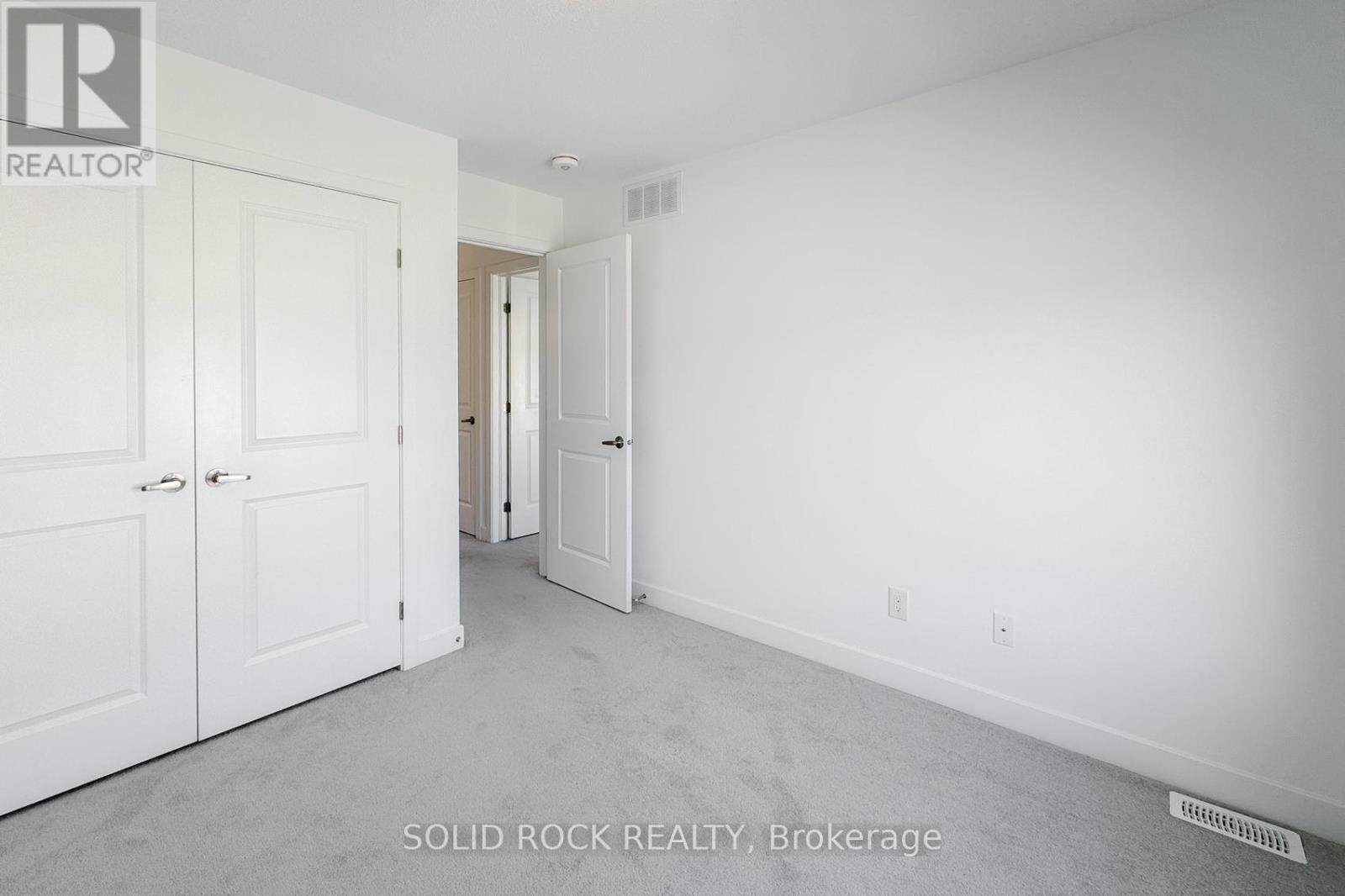 889 Solarium Avenue, Ottawa, Ontario  K4M 0K5 - Photo 18 - X12434306