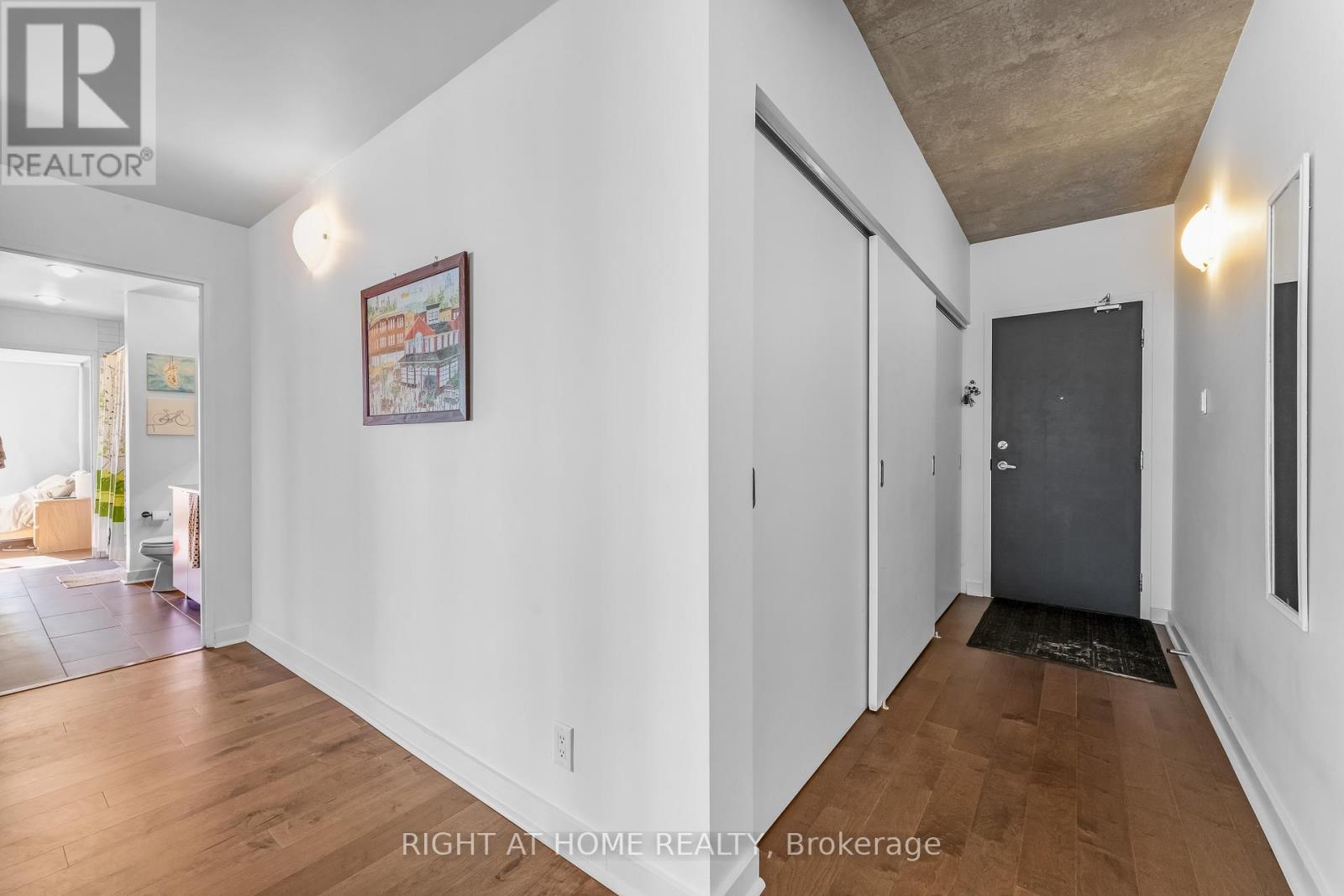 2010 - 324 Laurier Avenue W, Ottawa, Ontario  K1P 0A4 - Photo 8 - X12434321