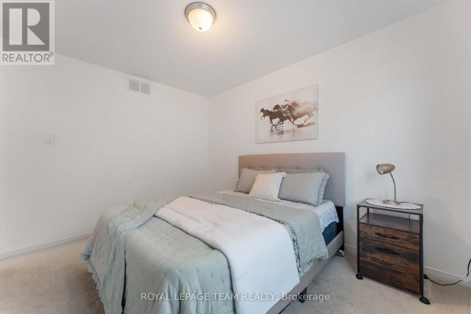 359 Melodie Street, Ottawa, Ontario  K1W 0L8 - Photo 33 - X12434359