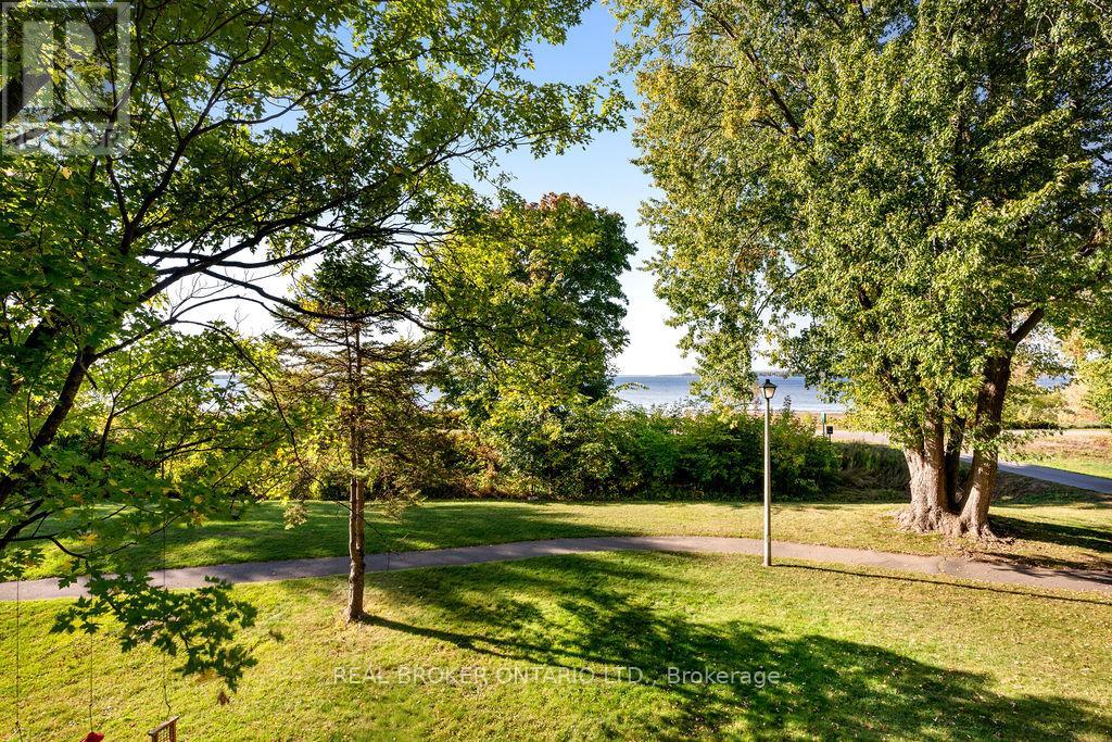 3 - 20 Kempster Avenue, Ottawa, Ontario  K2B 8B2 - Photo 20 - X12434360