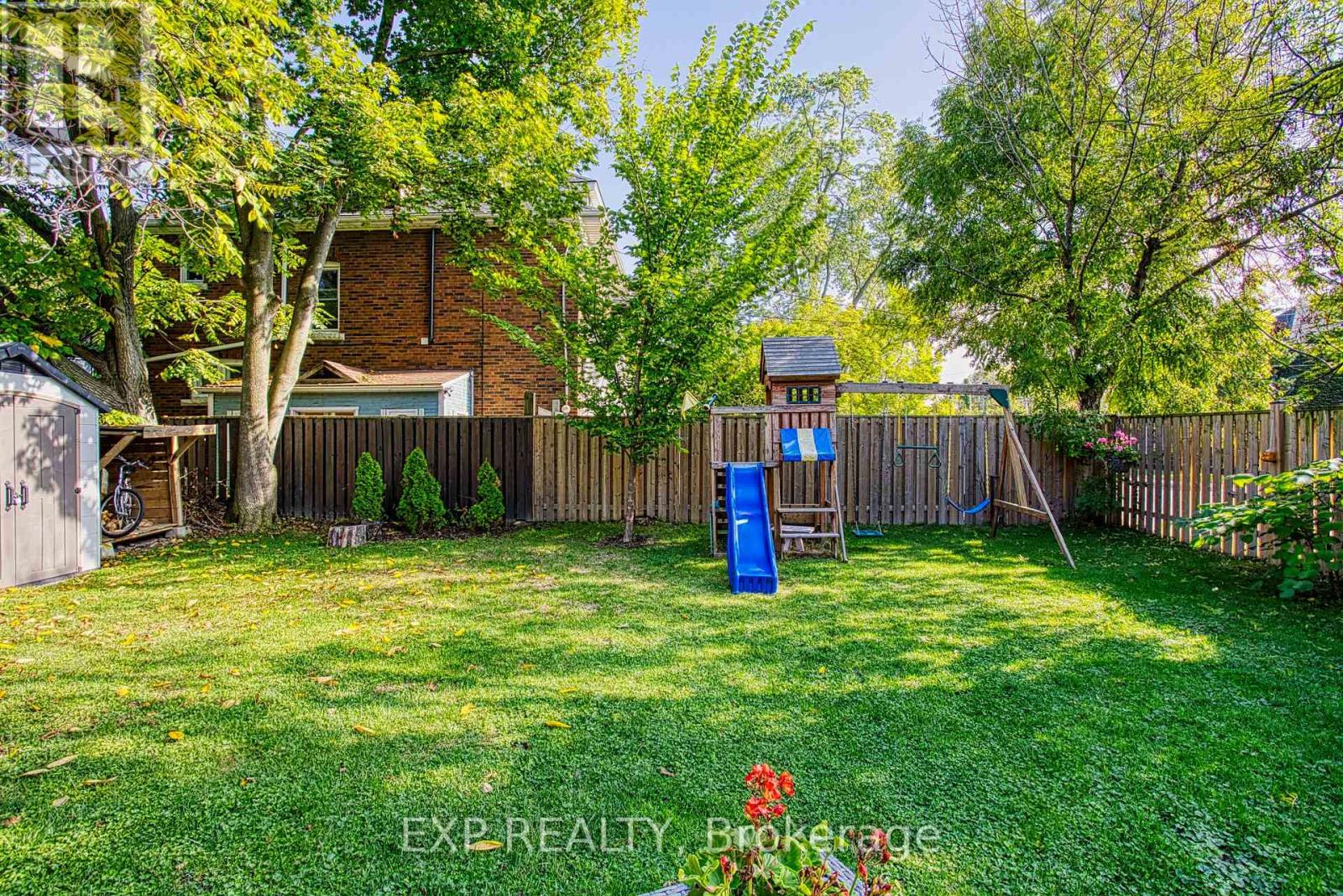 44 Paisley Avenue N, Hamilton, Ontario  L8S 4G8 - Photo 42 - X12434108