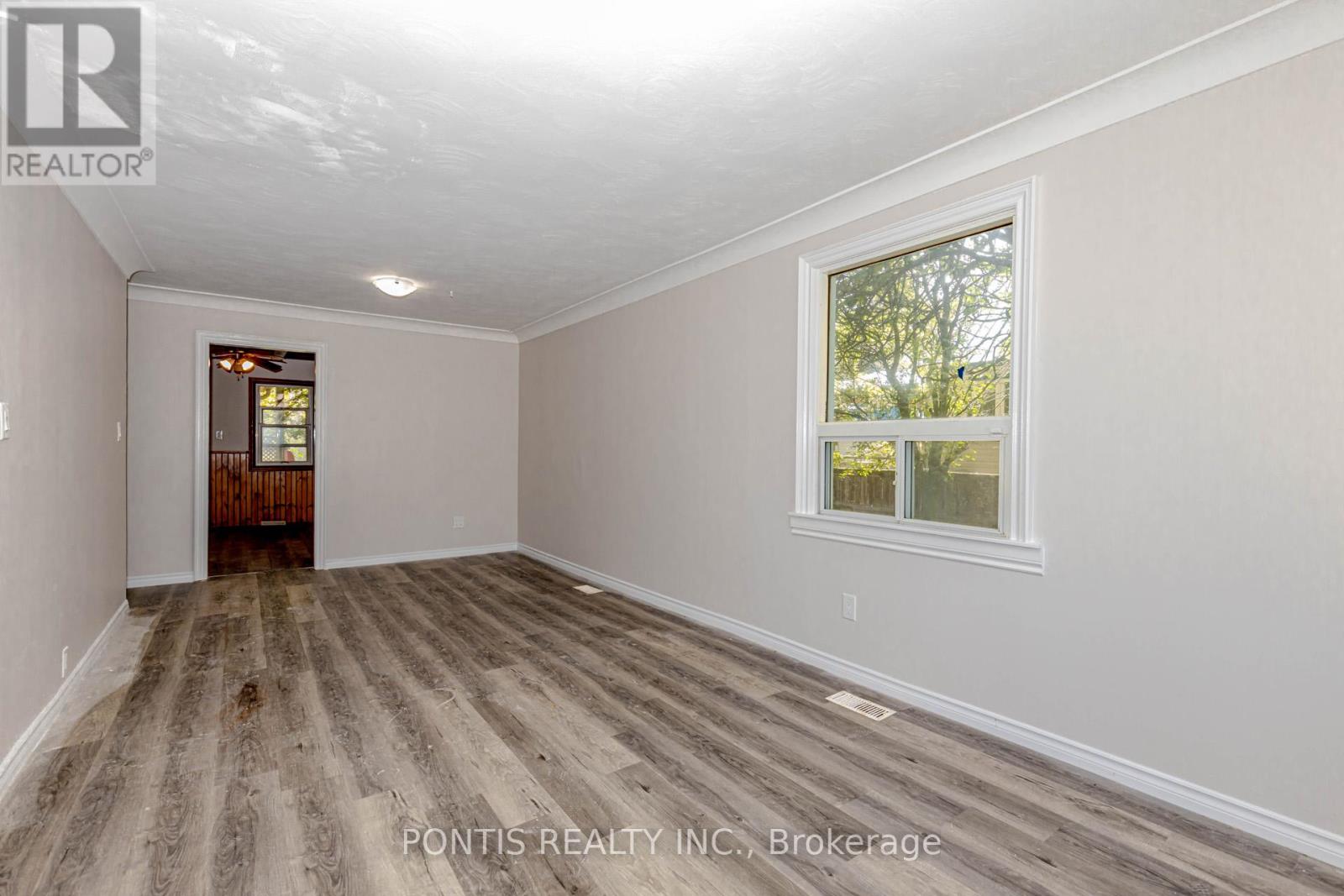 738 Mount Pleasant Road, Brant, Ontario  N0E 1K0 - Photo 12 - X12434158