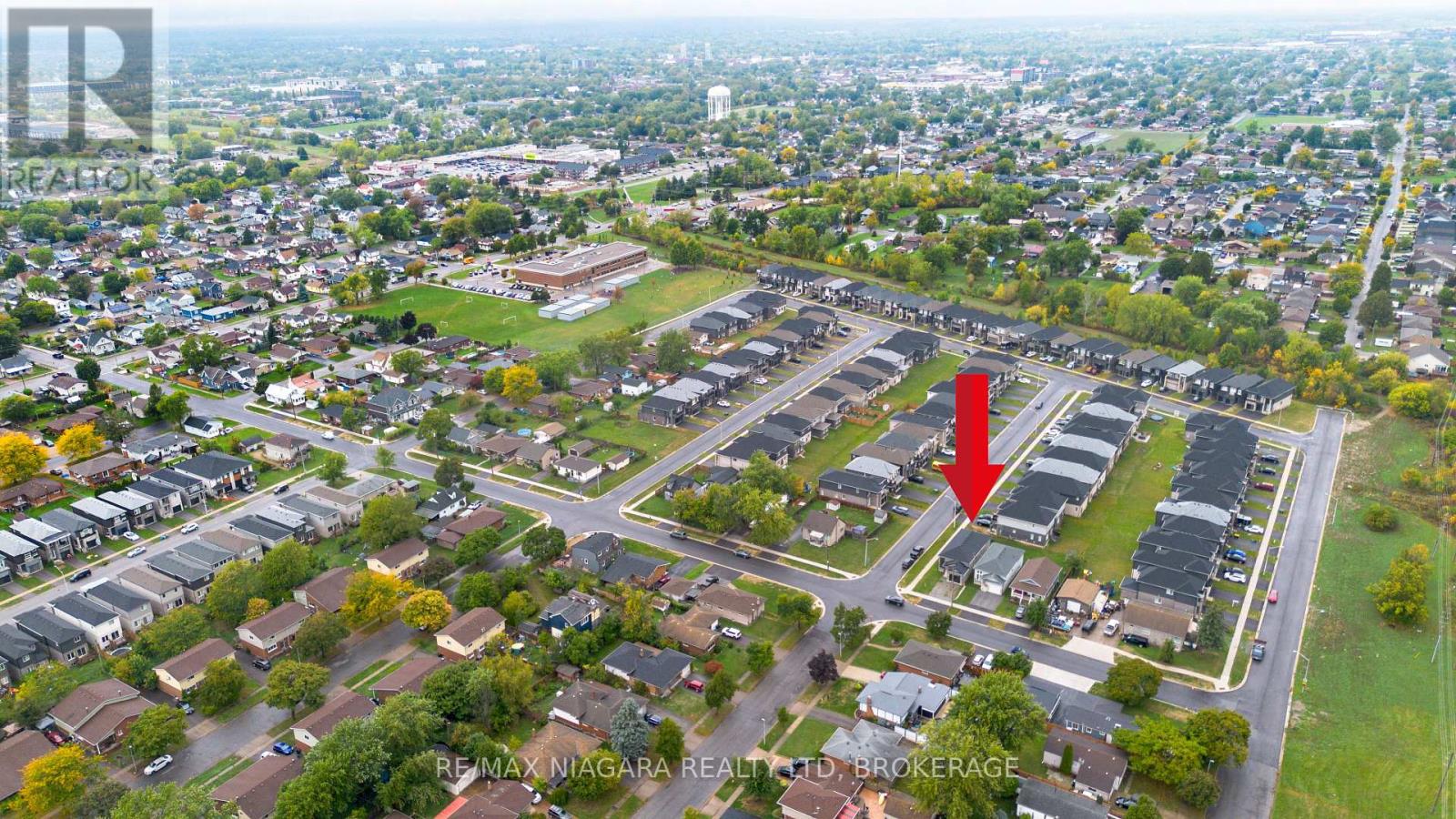 43 Sauer Avenue, Welland (Lincoln/crowland), Ontario  L3B 0C7 - Photo 38 - X12434312