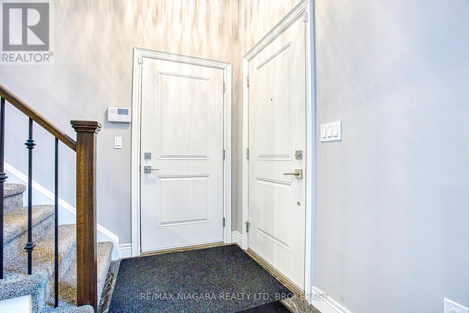 43 Sauer Avenue, Welland (Lincoln/crowland), Ontario  L3B 0C7 - Photo 4 - X12434312