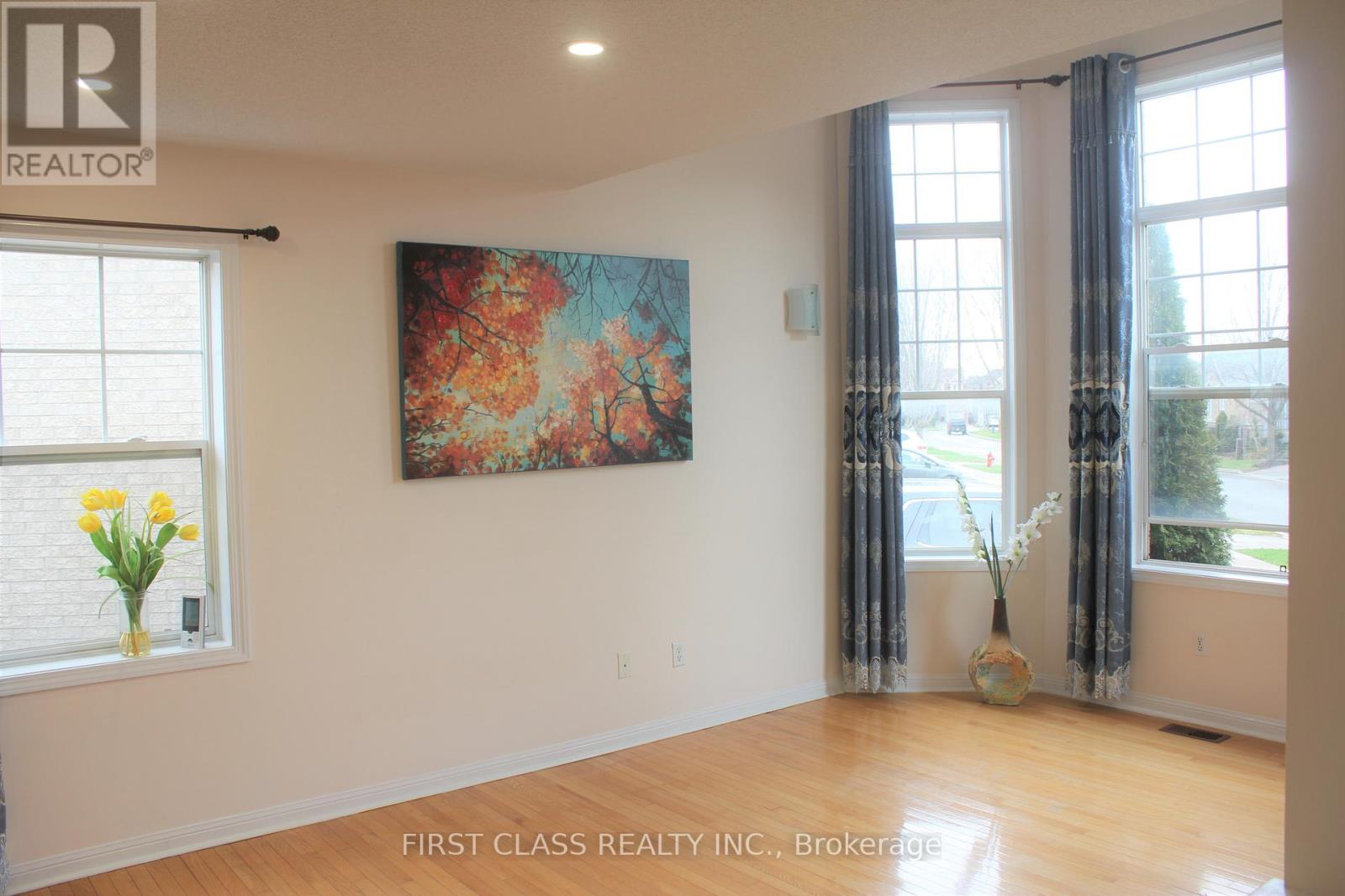 3117 Abernathy Way, Oakville, Ontario  L6M 5C2 - Photo 7 - W12434209