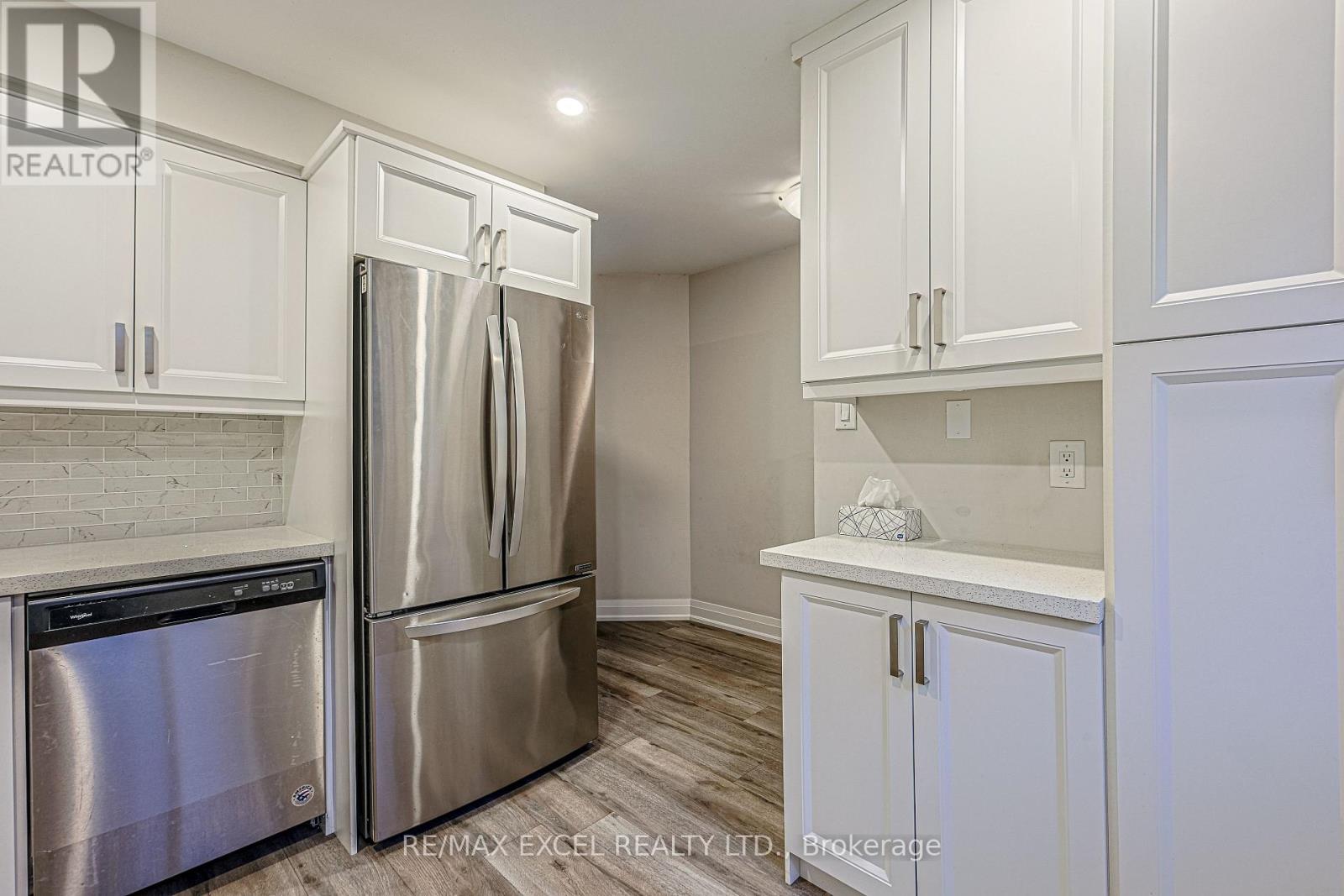 18 - 81 Irwin Road, Toronto, Ontario  M9W 5W1 - Photo 6 - W12434254