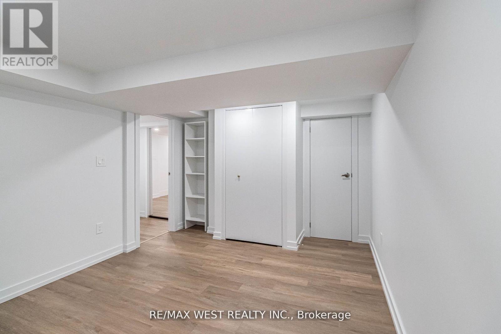7 Highland Hill, Toronto, Ontario  M9A 2P7 - Photo 19 - W12434278