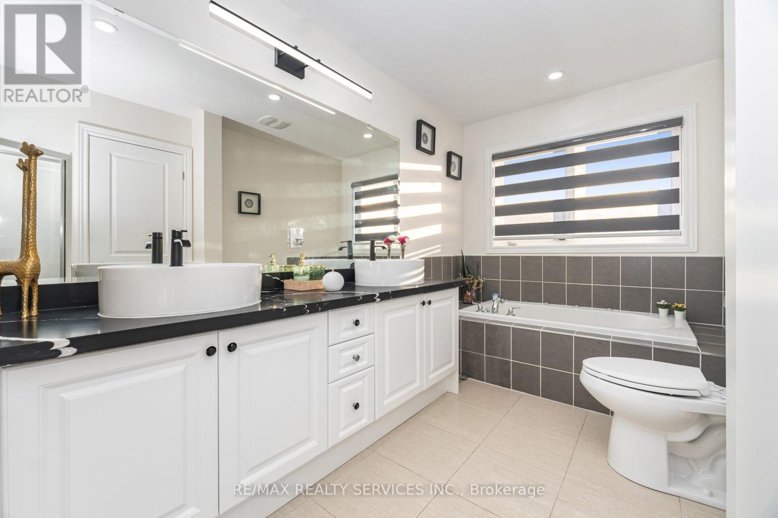 Unknown Address, ,     - Photo 27 - W12434290