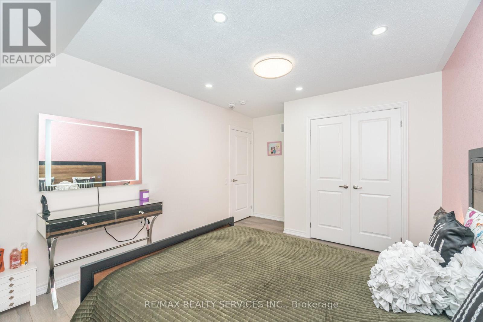 Unknown Address, ,     - Photo 31 - W12434290