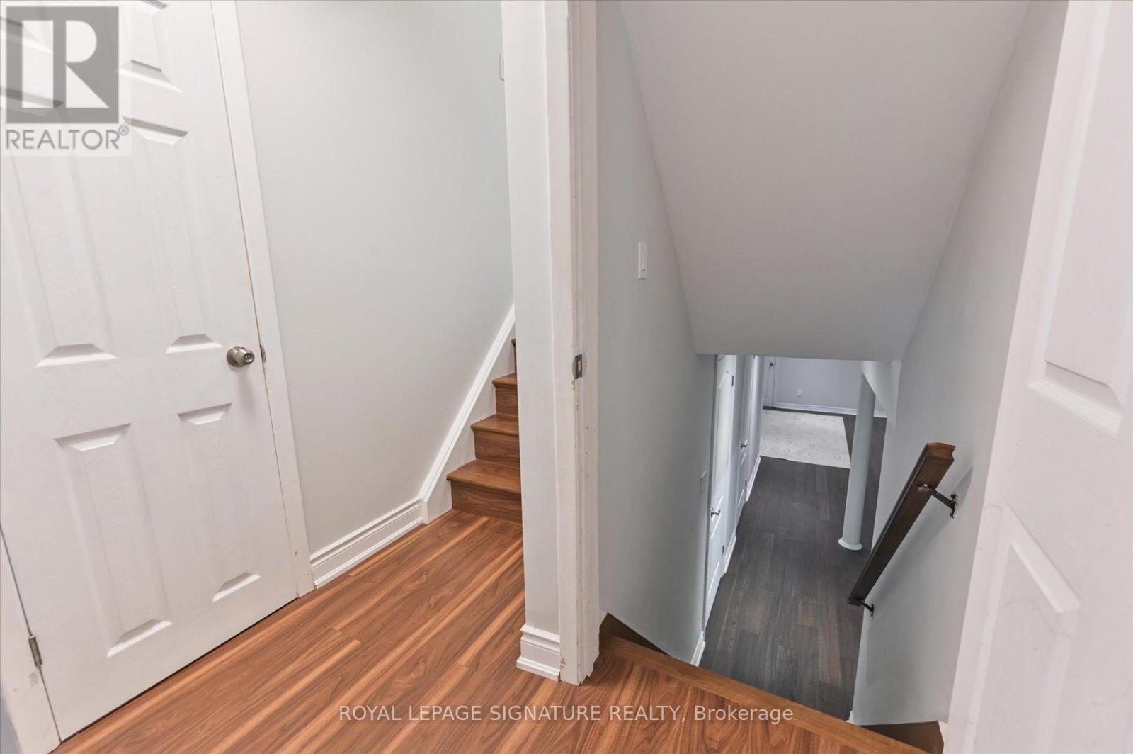 113 Carsbrooke Road, Toronto, Ontario  M9C 3C9 - Photo 30 - W12434294