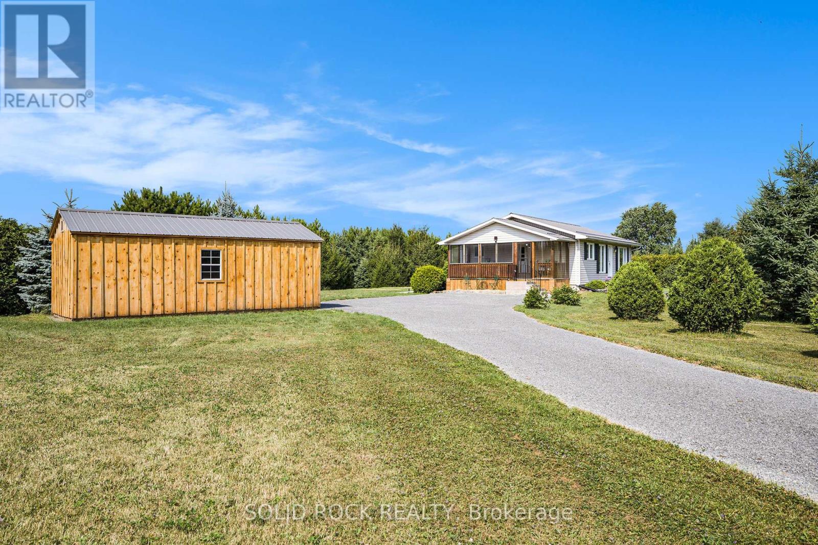 307 Kippen Road, Mcnab/braeside, Ontario  K0A 3L0 - Photo 5 - X12346911