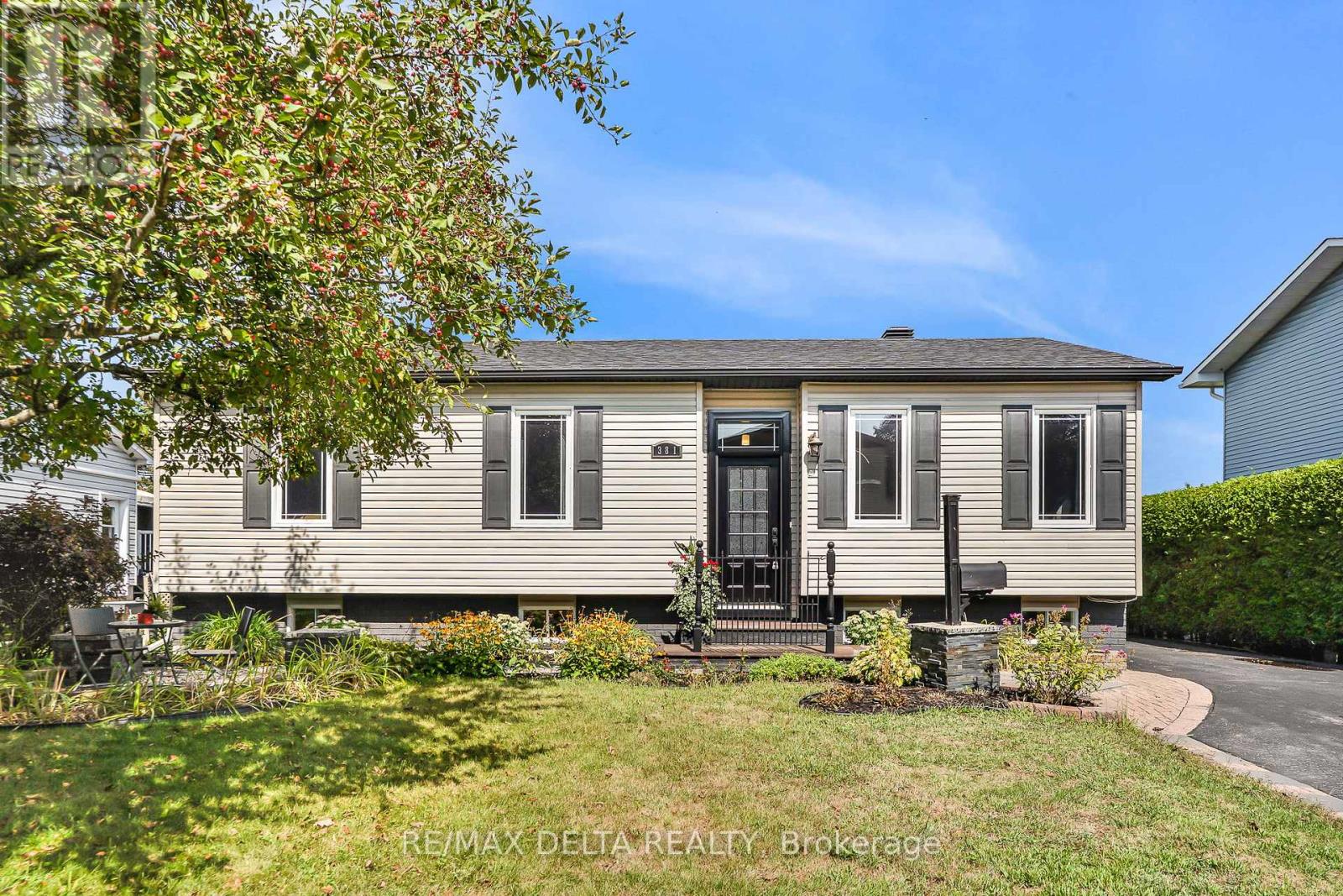 381 Dalrymple Drive, Clarence-Rockland, Ontario  K4K 1G9 - Photo 2 - X12389411