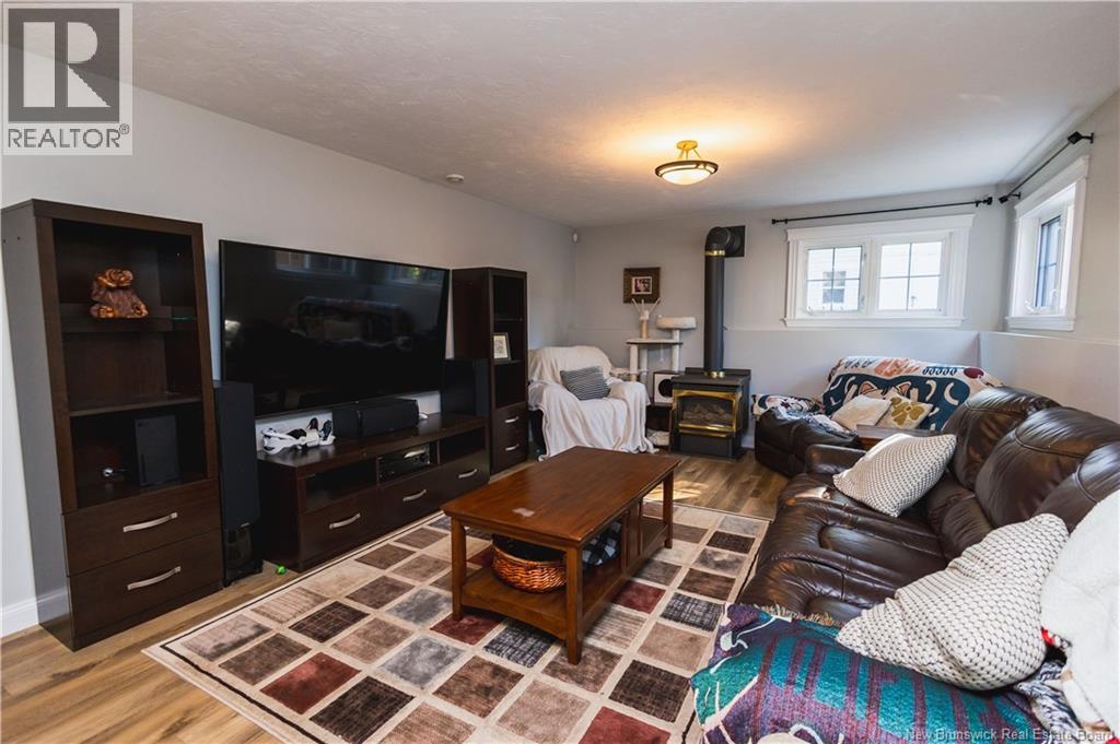 450 Douglas Avenue, Nashwaaksis, New Brunswick  E3A 5T1 - Photo 38 - NB126316