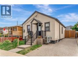 746 ROXBOROUGH Avenue, Hamilton, Ontario