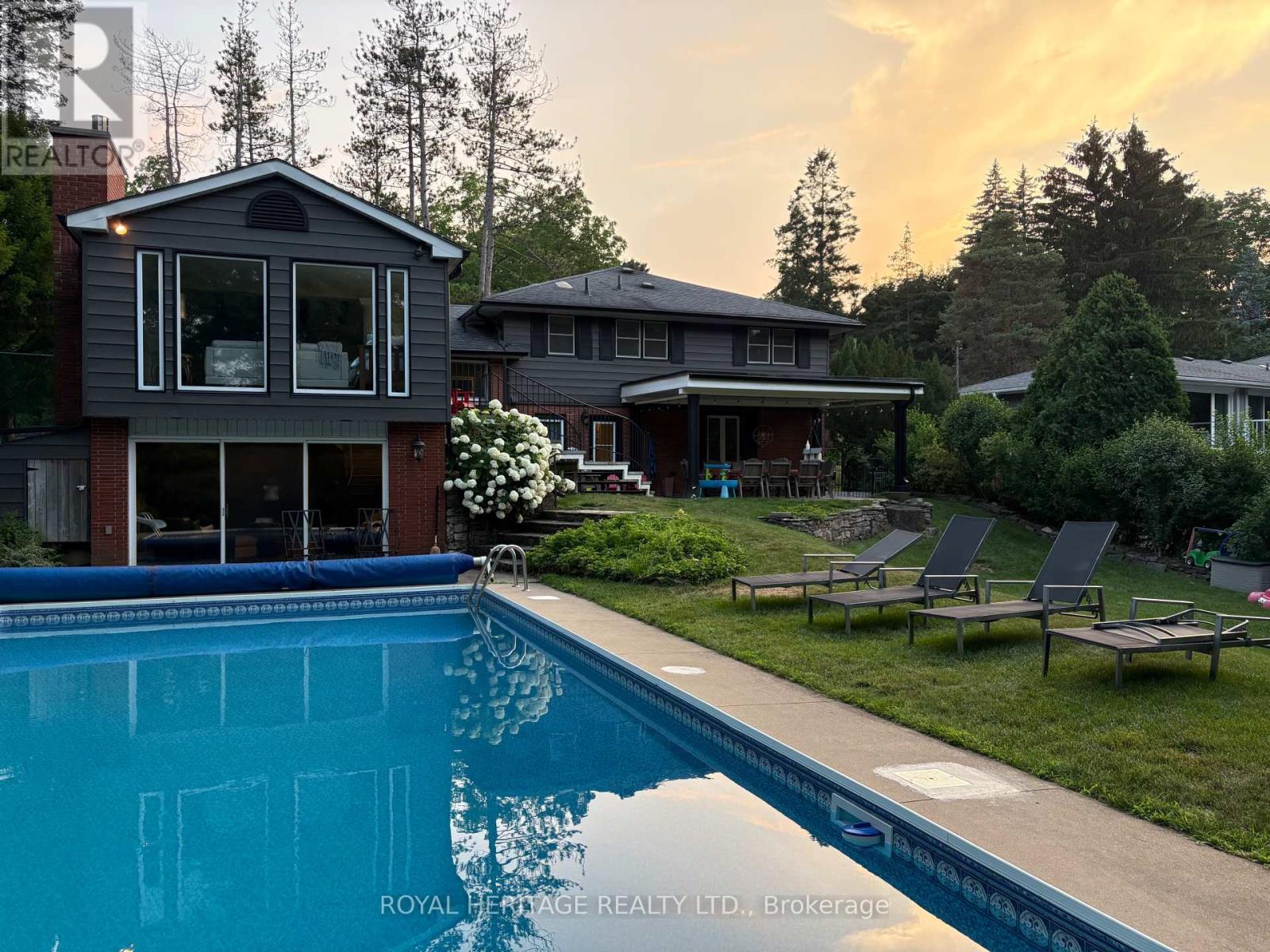 63 CAIT COURT, Hamilton, Ontario