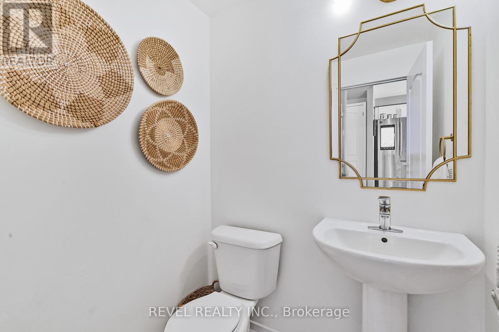 154 Maclachlan Avenue, Haldimand, Ontario  N3W 0C9 - Photo 9 - X12434297