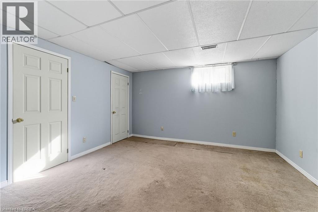 31 Belaire Road, Brantford, Ontario  N3R 6Z3 - Photo 26 - 40767505