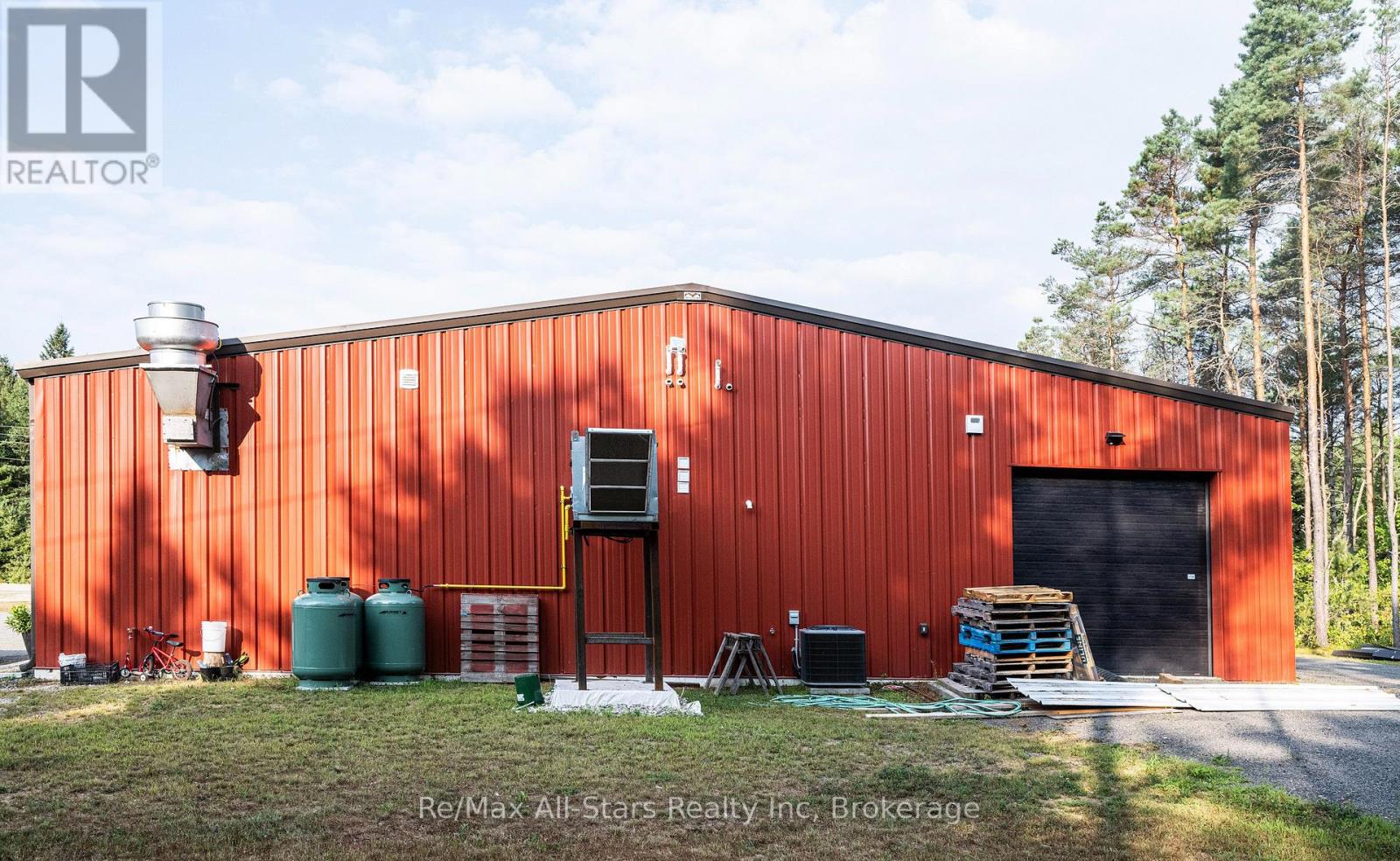 25754 35 Highway, Lake Of Bays (Franklin), Ontario  P0A 1H0 - Photo 29 - X12347380