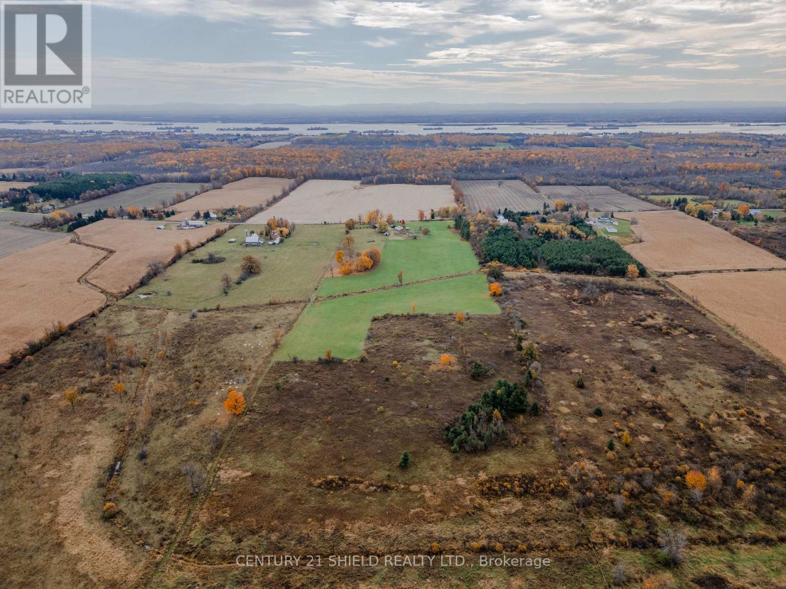 18985 Paragon Road, South Glengarry, Ontario  K0C 2E0 - Photo 9 - X12434328