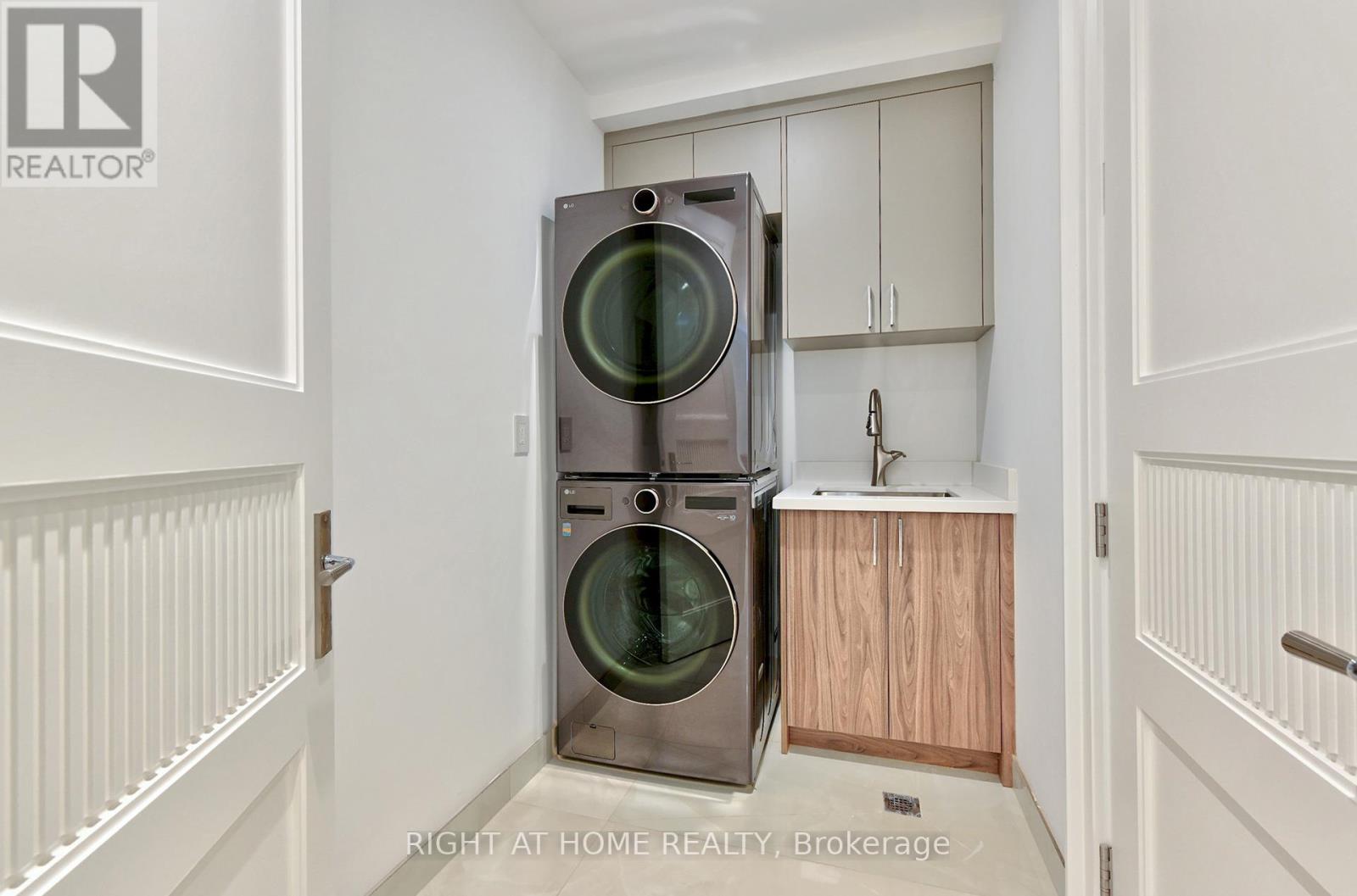 27 Hurlingham Crescent, Toronto, Ontario  M3B 2P9 - Photo 39 - C12430177