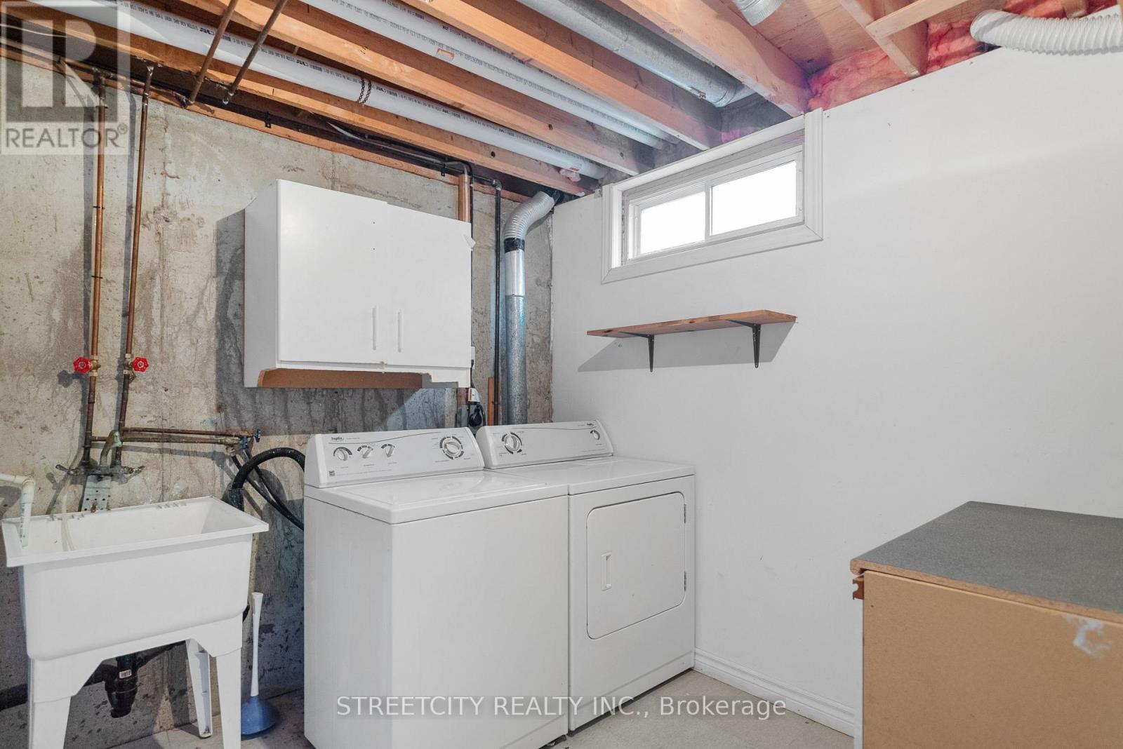 Photo 26 of 28 for 81 - 1247 Huron Street