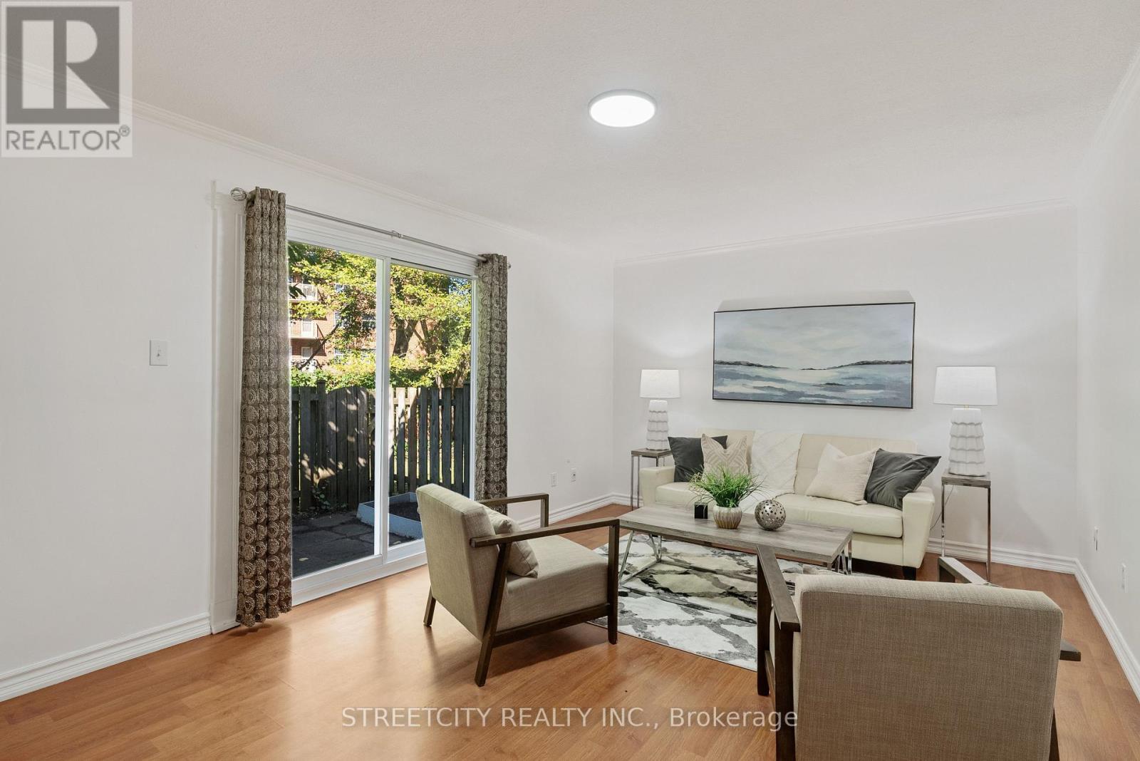 Photo 5 of 28 for 81 - 1247 Huron Street