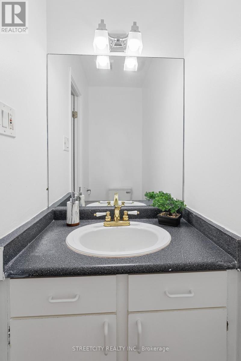 81 - 1247 Huron Street, London East, Ontario  N5Y 4X7 - Photo 10 - X12386158