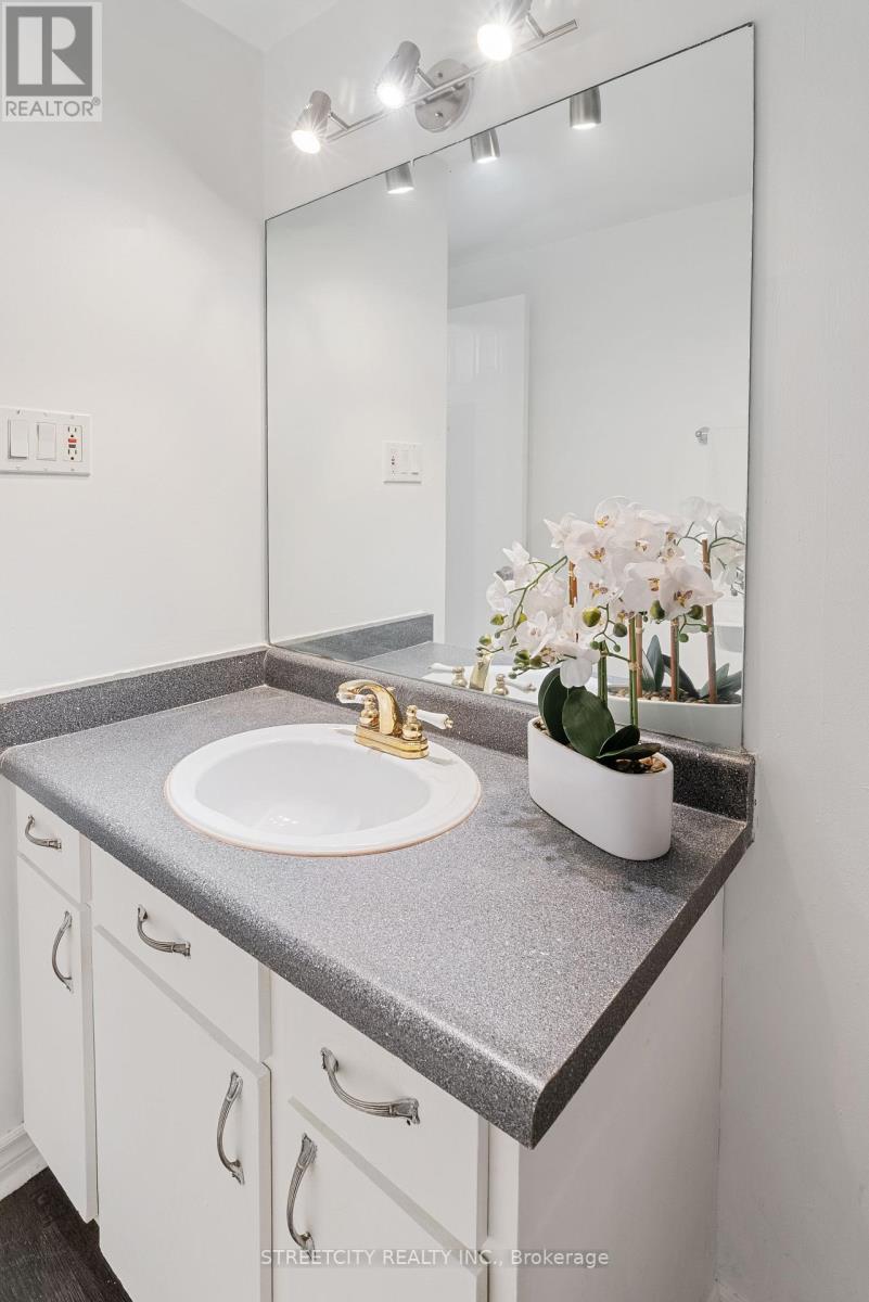 81 - 1247 Huron Street, London East, Ontario  N5Y 4X7 - Photo 16 - X12386158