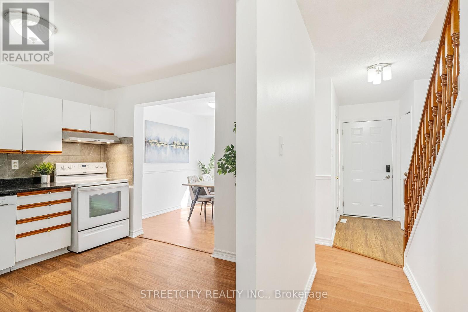 81 - 1247 Huron Street, London East, Ontario  N5Y 4X7 - Photo 4 - X12386158