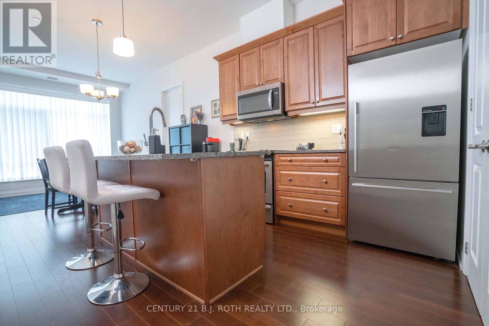 313 - 15277 Yonge Street S, Aurora, Ontario  L4G 1Y3 - Photo 7 - N12434135