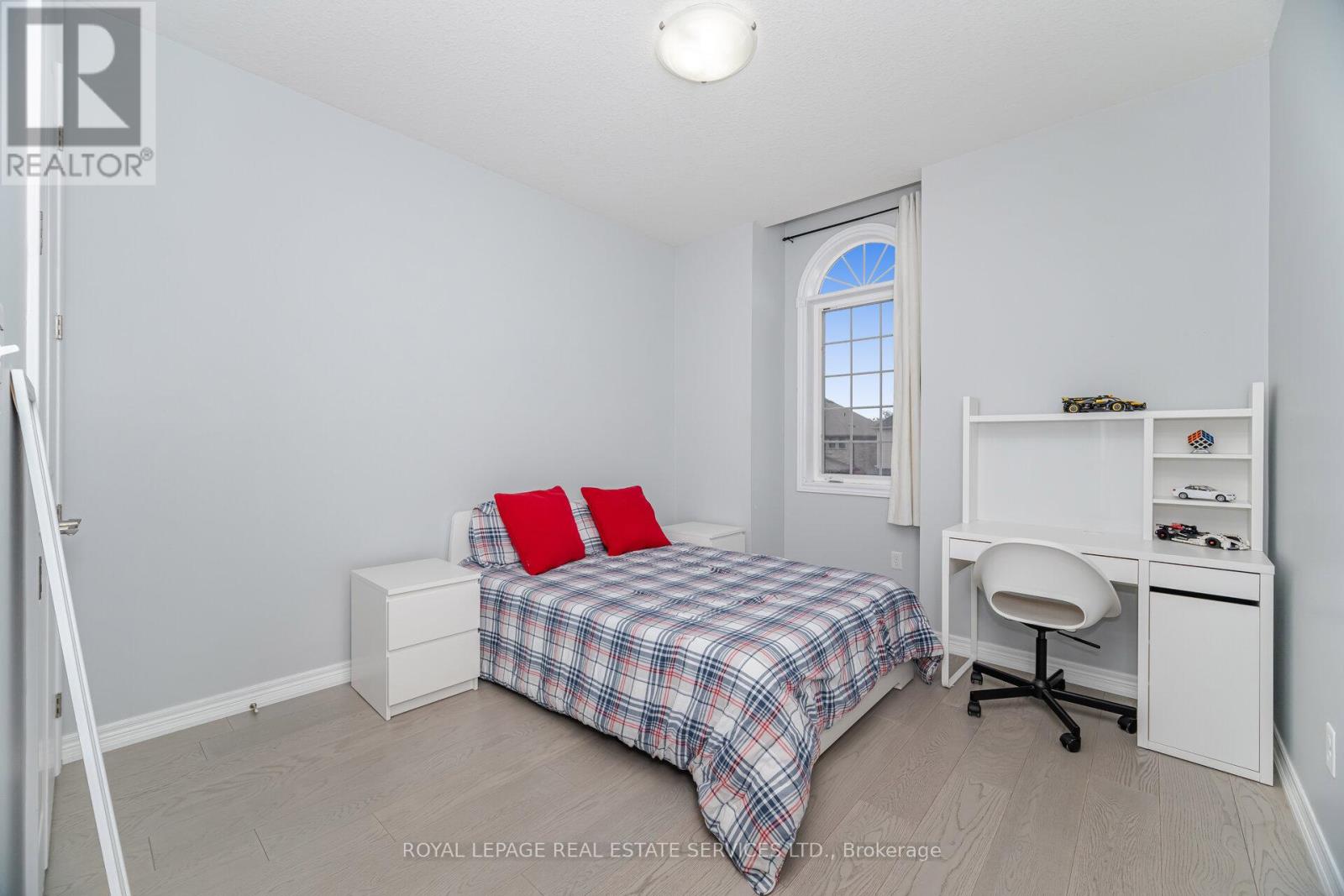 80 Sparrow Avenue, Cambridge, Ontario  N1T 0C5 - Photo 30 - X12434157