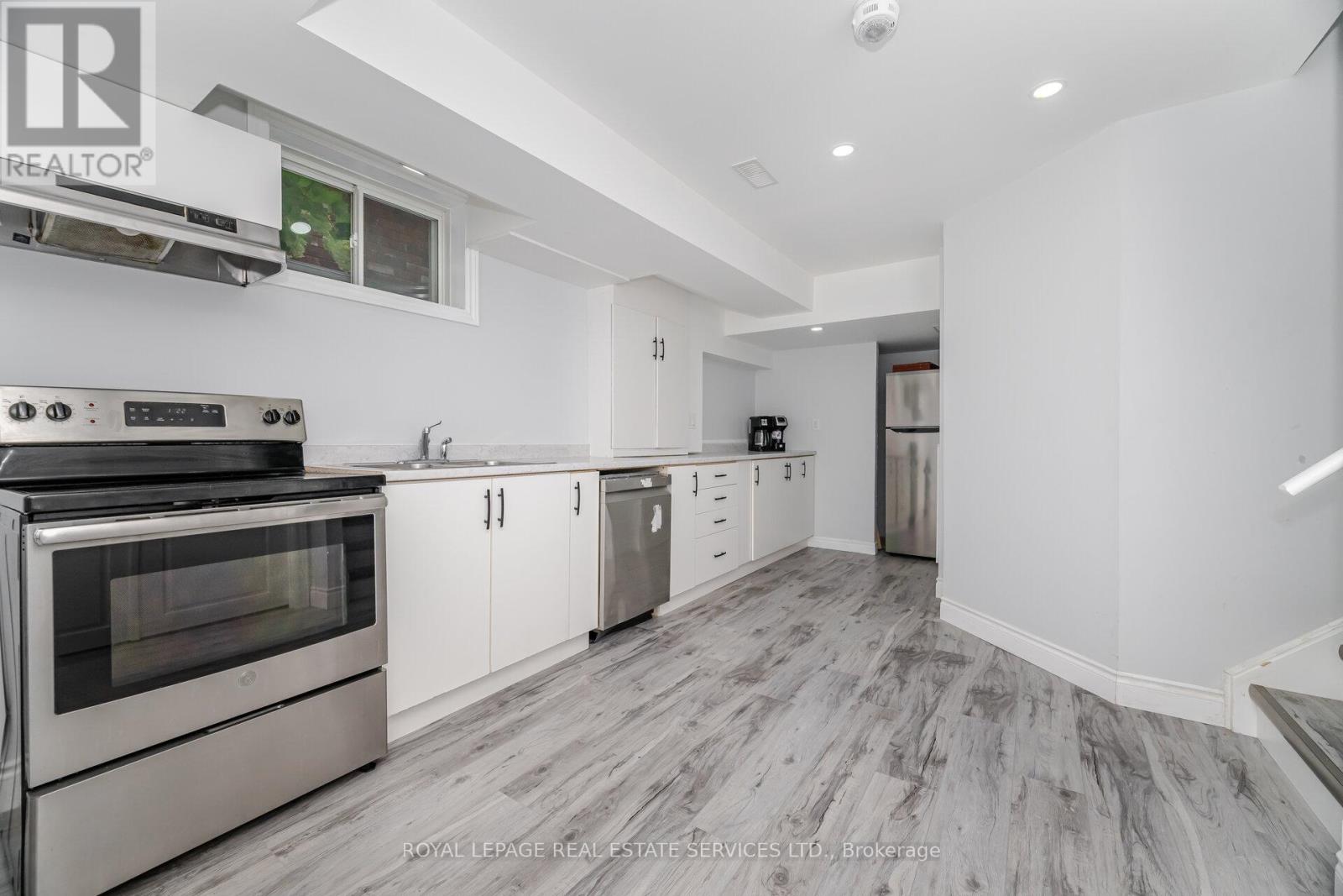80 Sparrow Avenue, Cambridge, Ontario  N1T 0C5 - Photo 37 - X12434157