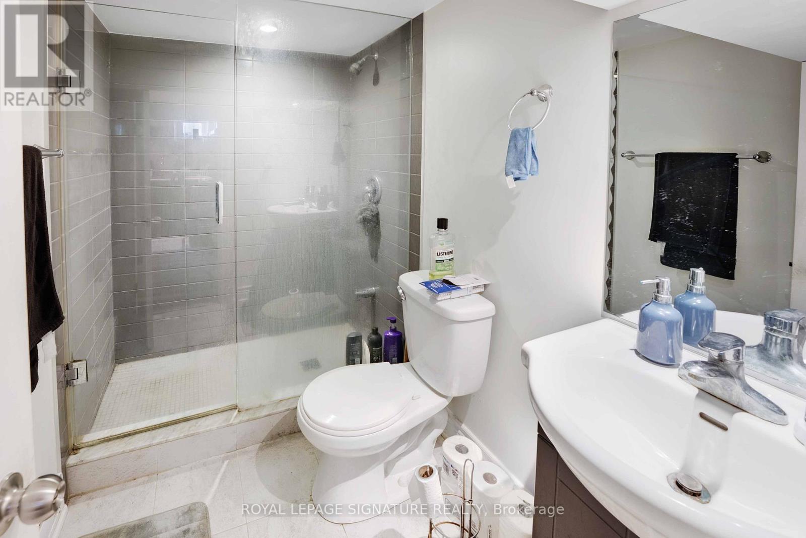 74 Kenilworth Avenue S, Hamilton, Ontario  L8K 2S9 - Photo 20 - X12427373