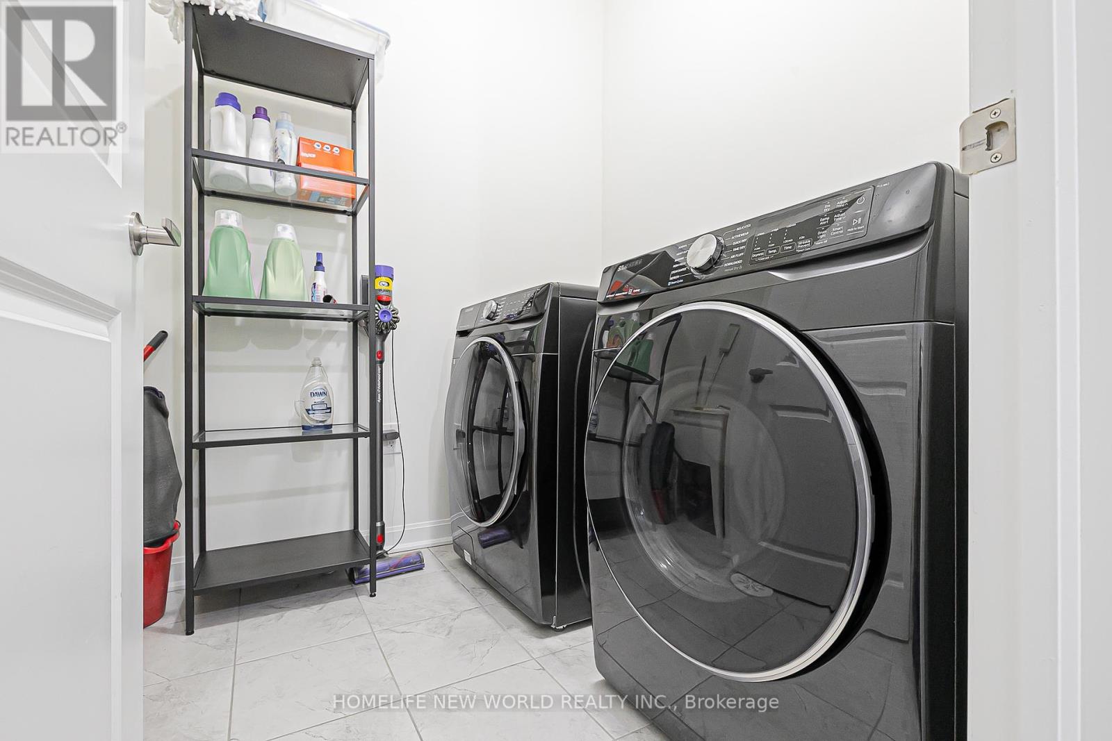 85 Casely Avenue, Richmond Hill, Ontario  L4S 0K7 - Photo 6 - N12427542