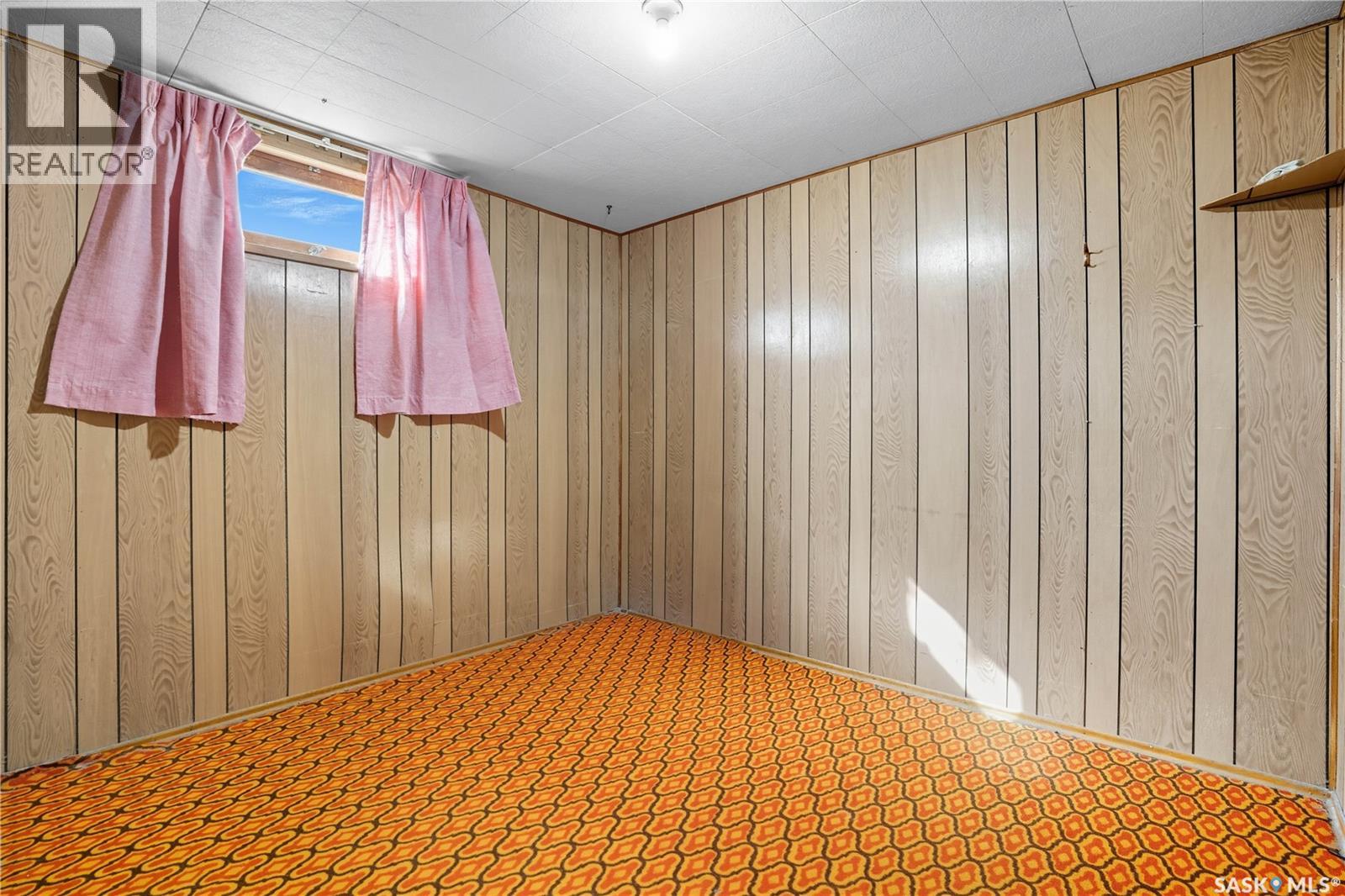 244 5th Avenue E, Gravelbourg, Saskatchewan  S0H 1X0 - Photo 39 - SK019504