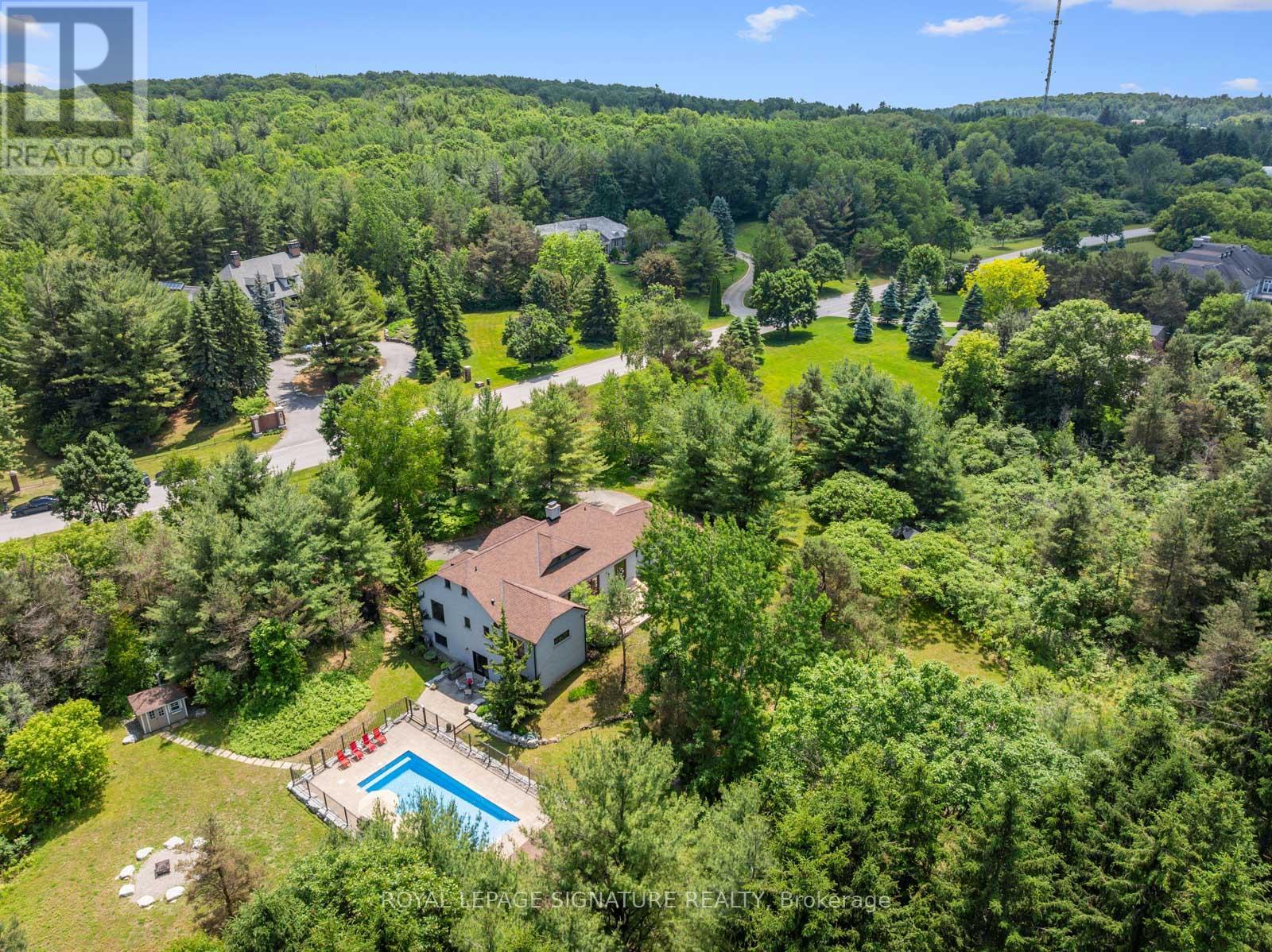 30 Kingswood Drive, King, Ontario  L7B 1K8 - Photo 48 - N12432099