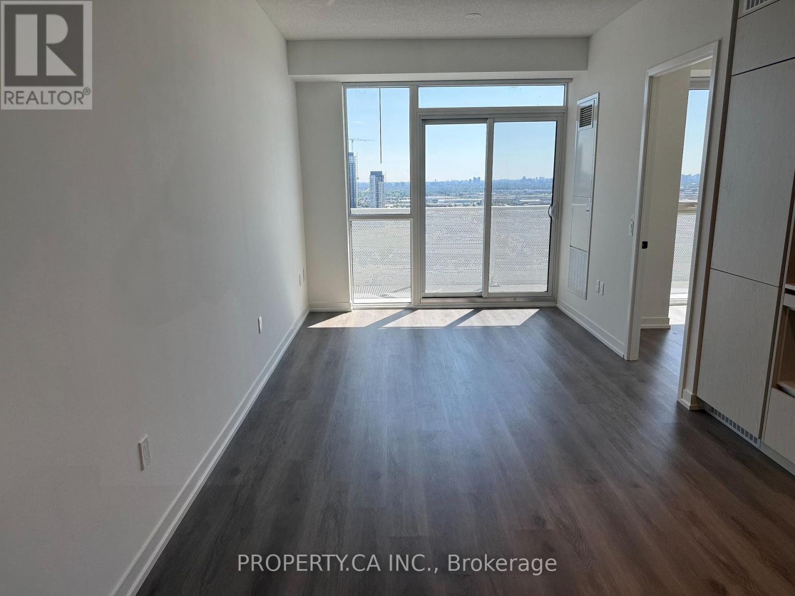 3306 - 28 Interchange Way, Vaughan, Ontario  L4K 0P8 - Photo 25 - N12354731