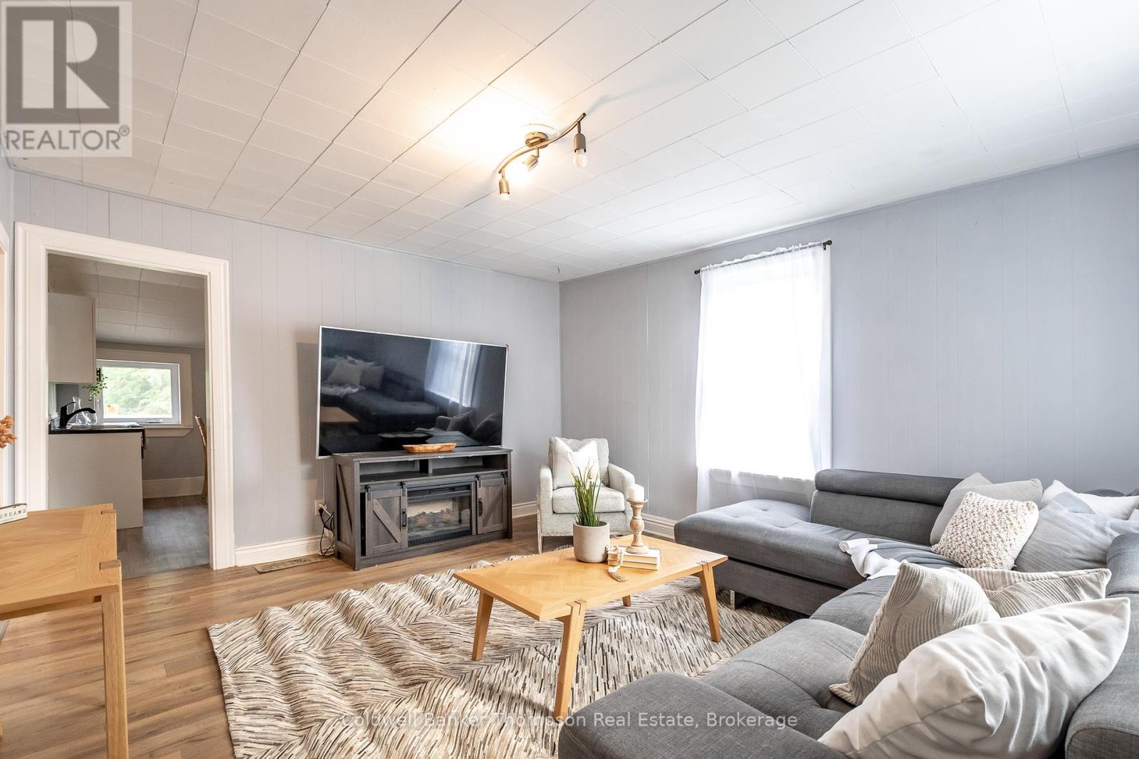112 Ryerson Crescent, Burk's Falls, Ontario  P0A 1C0 - Photo 5 - X12208281