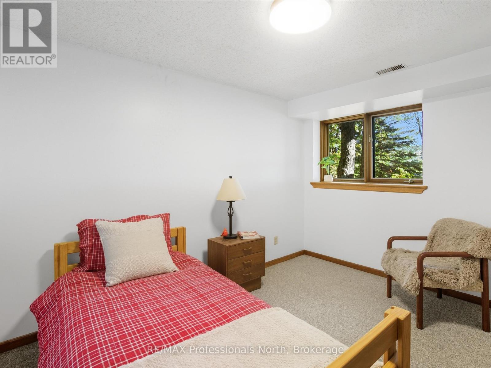 293 Otter Lake Road, Huntsville, Ontario  P1H 2J3 - Photo 41 - X12434287