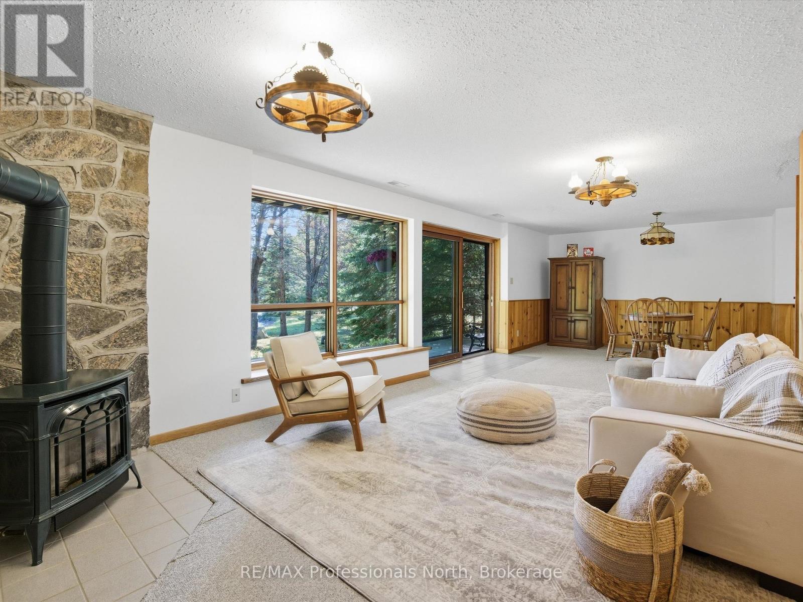 293 Otter Lake Road, Huntsville, Ontario  P1H 2J3 - Photo 35 - X12434287