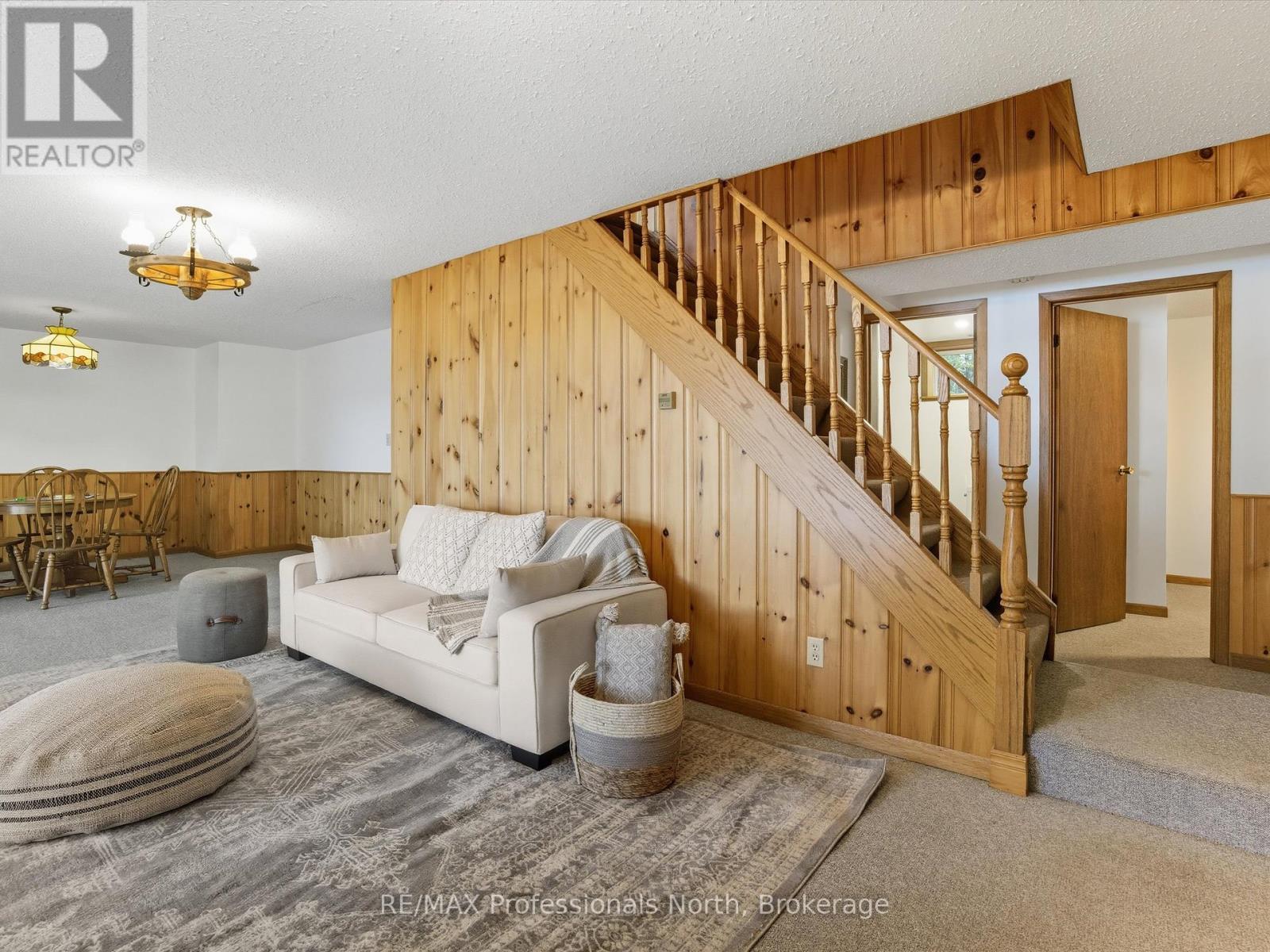 293 Otter Lake Road, Huntsville, Ontario  P1H 2J3 - Photo 33 - X12434287