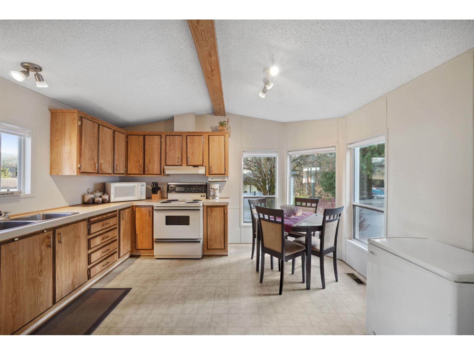 34 10221 Wilson Street, Mission, British Columbia  V4S 1E2 - Photo 5 - R3053612