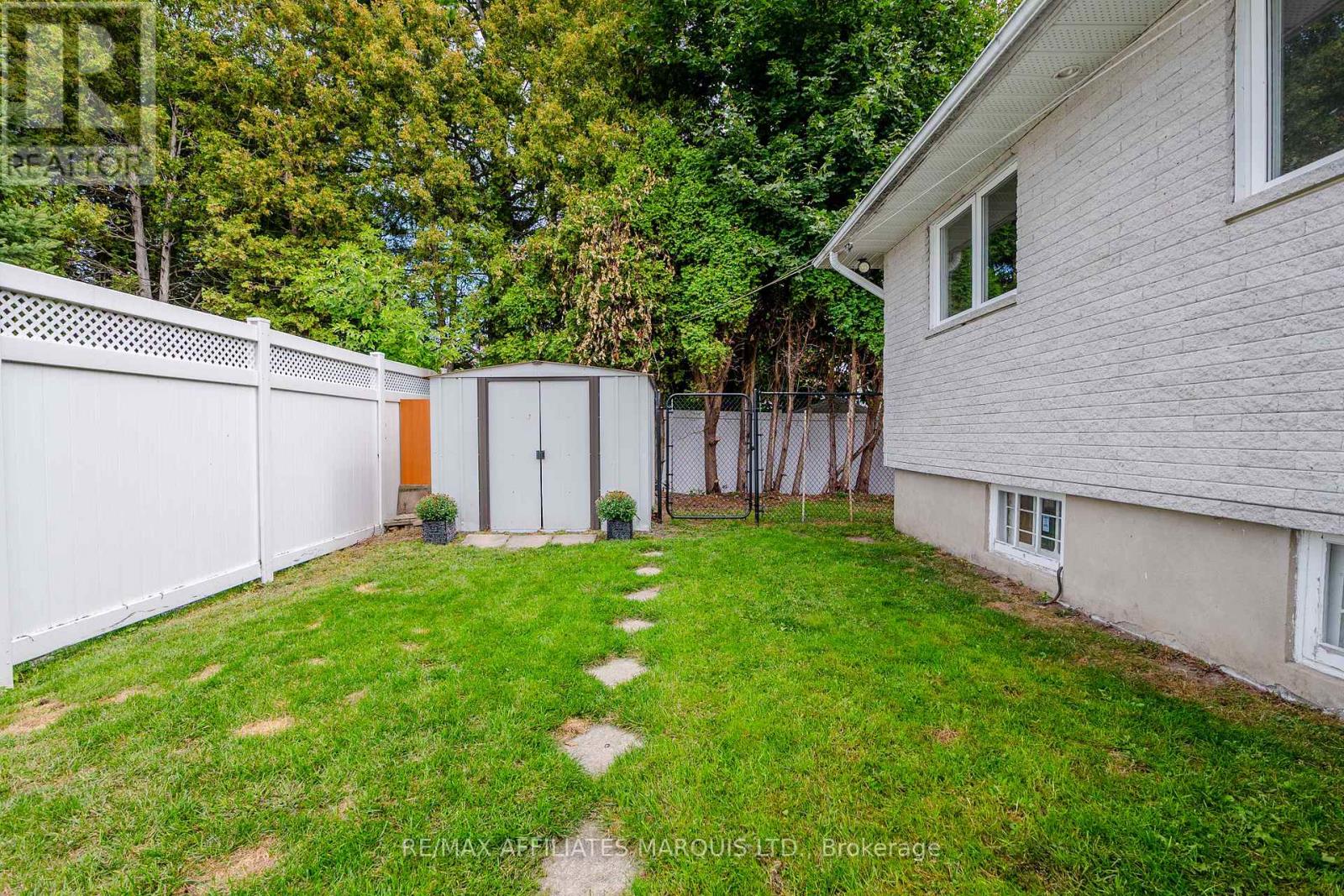 900 Osborne Avenue, Cornwall, Ontario  K6J 1K6 - Photo 42 - X12434418