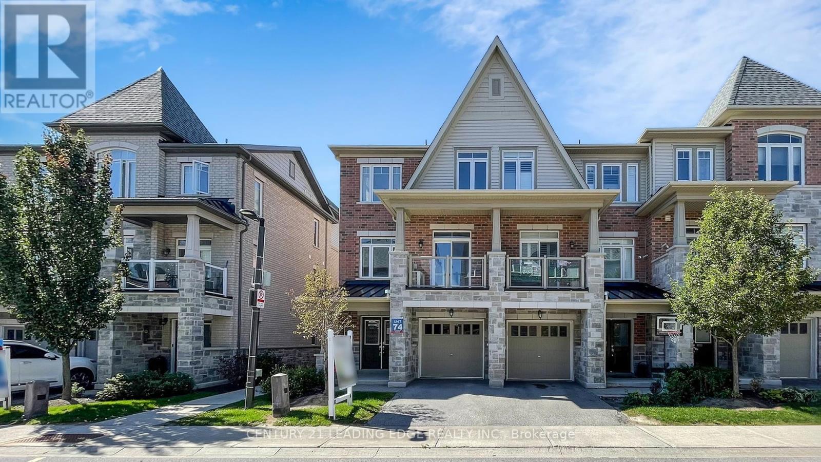 2420 Nantucket Chase, Pickering, Ontario  L1X 0E4 - Photo 2 - E12429831