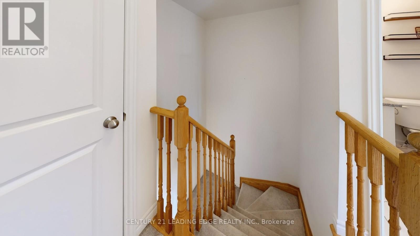2420 Nantucket Chase, Pickering, Ontario  L1X 0E4 - Photo 32 - E12429831
