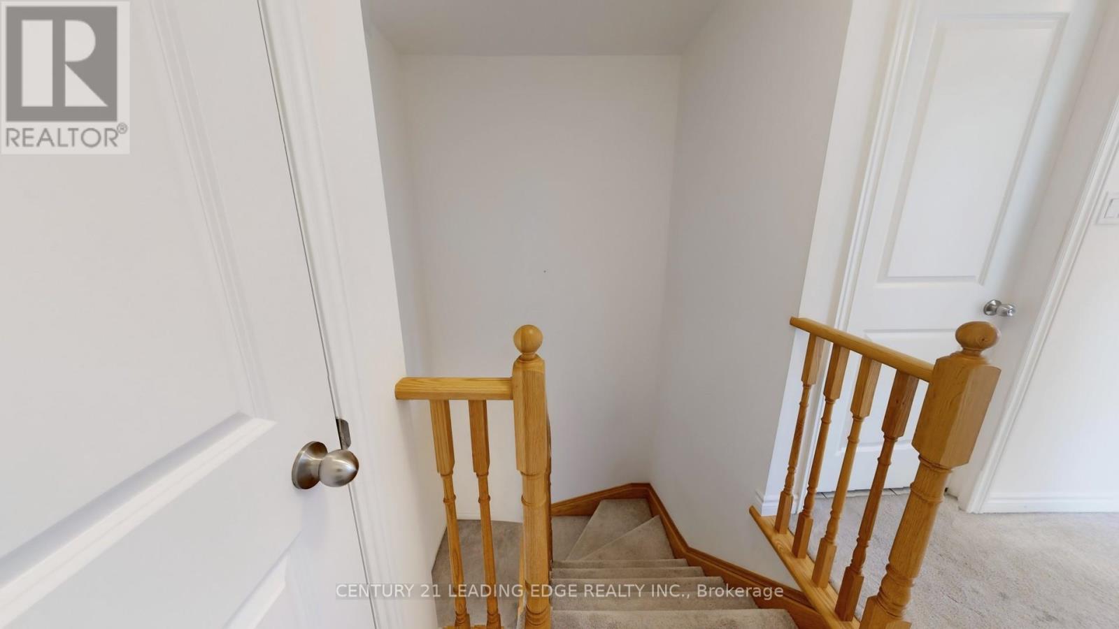 2420 Nantucket Chase, Pickering, Ontario  L1X 0E4 - Photo 19 - E12429831